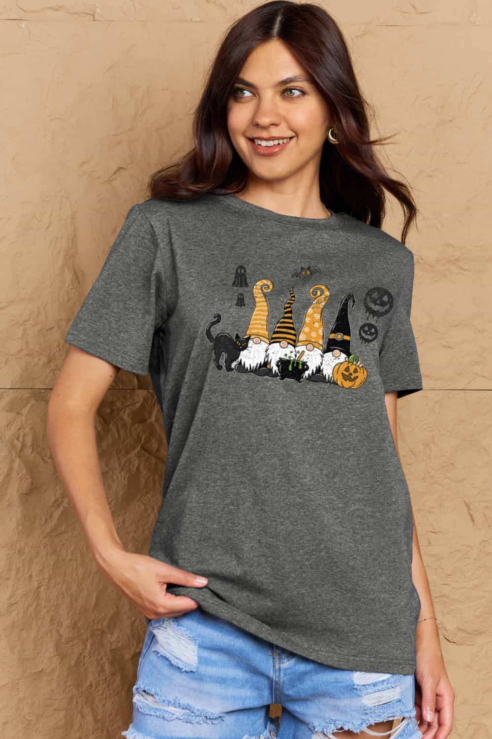 Full Size Halloween Theme Graphic Cotton T-Shirt