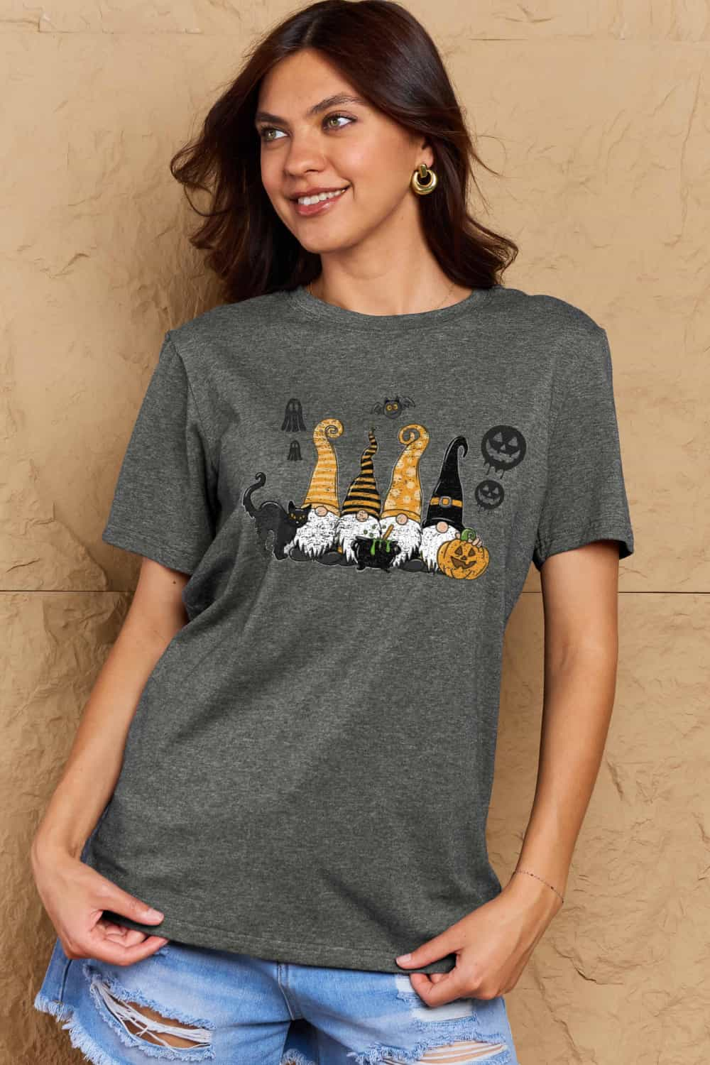 Full Size Halloween Theme Graphic Cotton T-Shirt