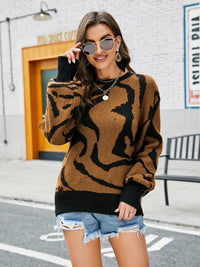 Wave Line Round Neck Long Sleeve Sweater