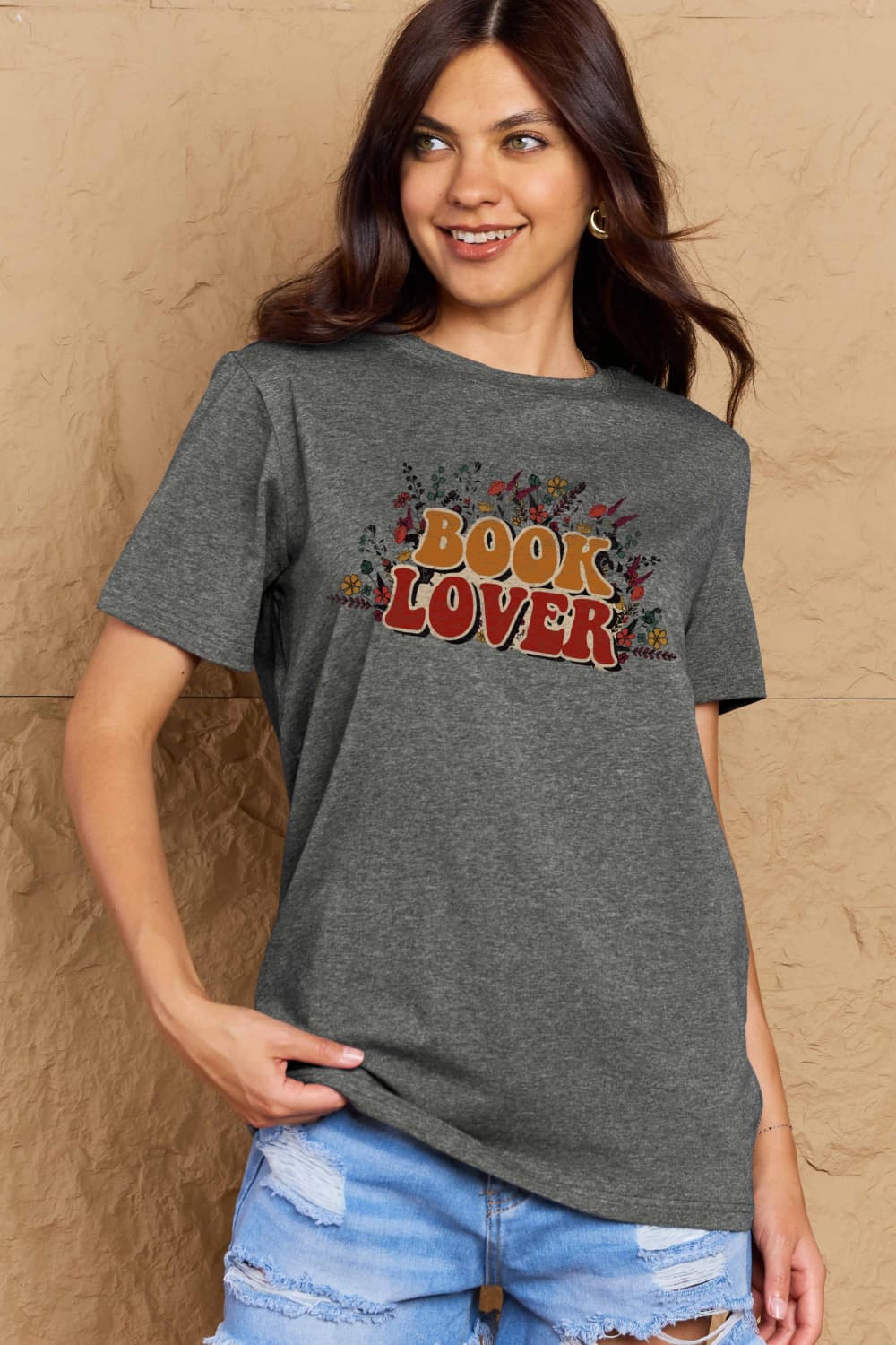 Full Size BOOK LOVER Graphic Cotton Tee