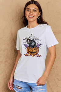 Full Size Jack-O'-Lantern Graphic T-Shirt