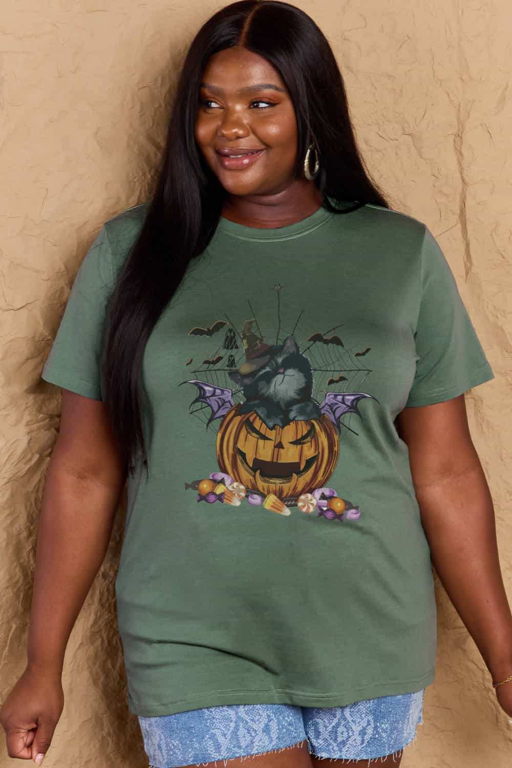 Full Size Jack-O'-Lantern Graphic T-Shirt