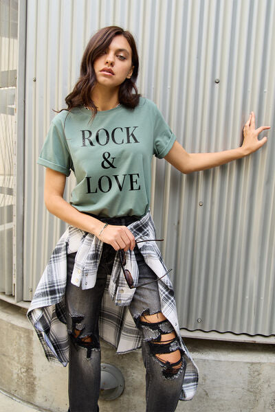 Full Size ROCK ＆ LOVE Short Sleeve T-Shirt