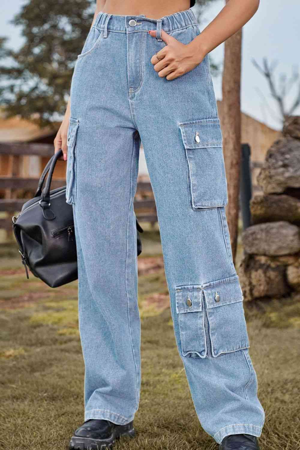 Loose Fit Long Jeans with Two Leg Pockets