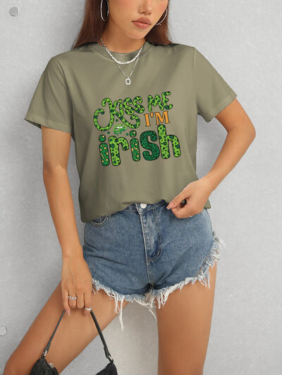 KISS ME I'M IRISH Round Neck T-Shirt