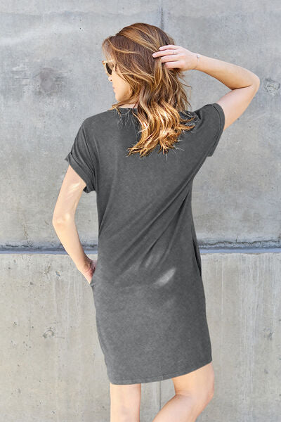 Full Size Round Neck Short Sleeve Dress with Pockets