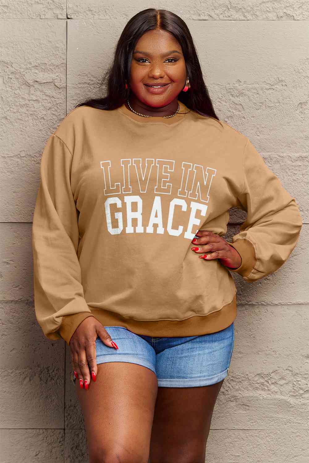 Full Size LIVE IN GRACE Graphic Sweatshirt