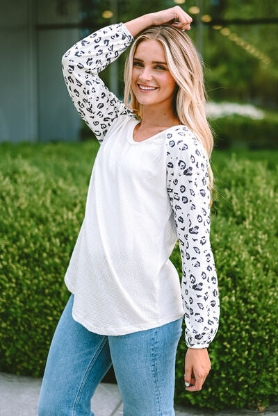 Leopard Round Neck Long Sleeve T-Shirt