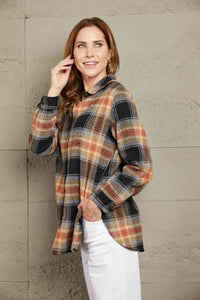 Plaid Side Slit Curved Hem Shirt